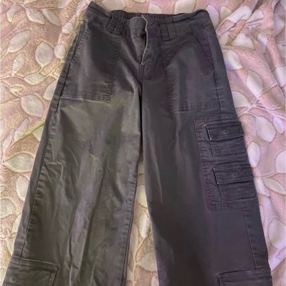 Wild Fable Women’s XXS Charcoal Cargo Pants